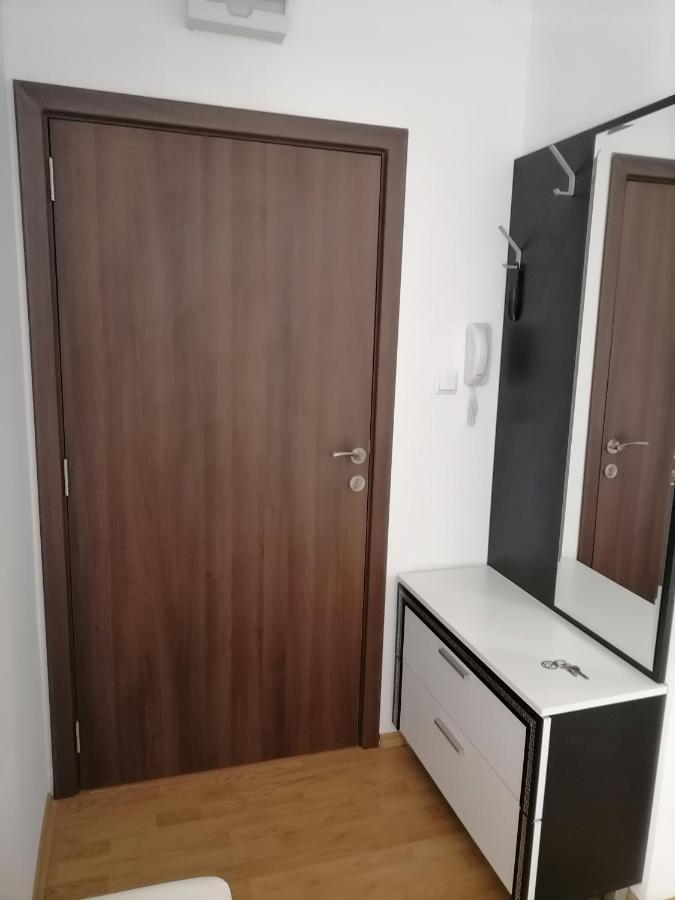 Aniko Apartman Apartment Свети Влас Екстериор снимка